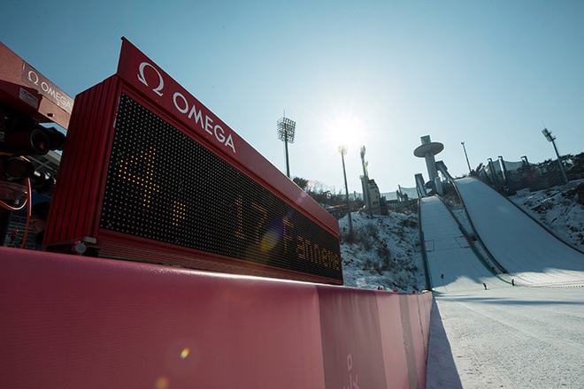 谷爱凌再夺金牌苏翊鸣今天18岁！冠军同款滑雪装备都有哪些品牌(图82)