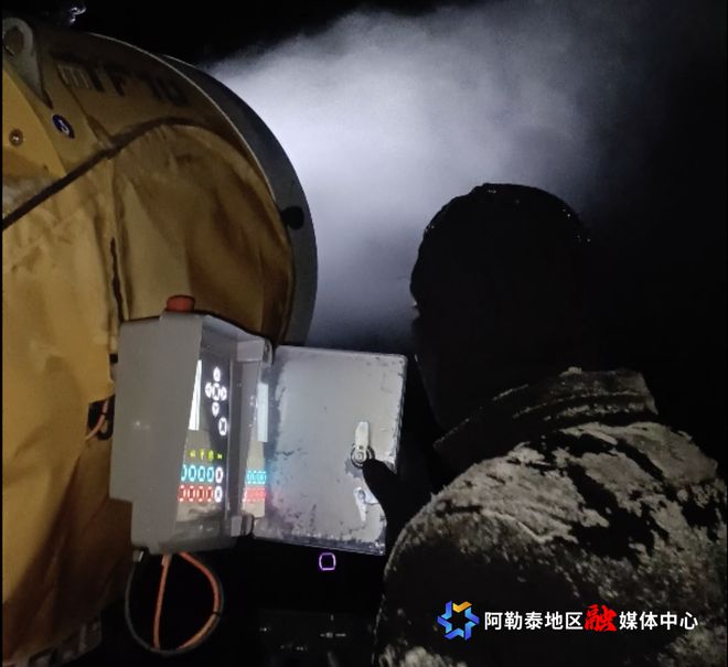 可可托海国际滑雪度假区:启动造雪模式迎接新雪季到来(图2)