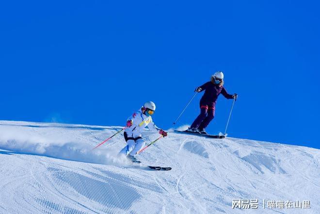 产业规模预计明年破万亿国常会提出推动冰雪经济成新增长点从(图2)