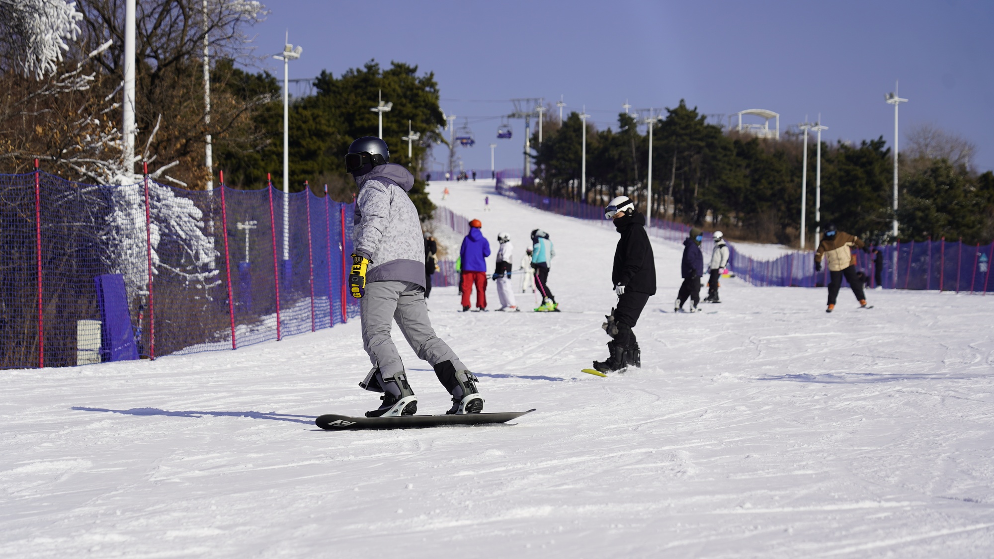 天定山滑雪场开板长春新雪季正式开启(图5)