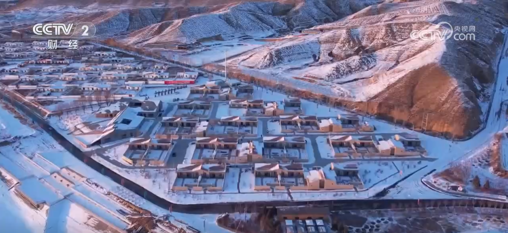 冰雪经济“多点开花”打造新业态“滑雪+”点燃民众冬日热情(图5)