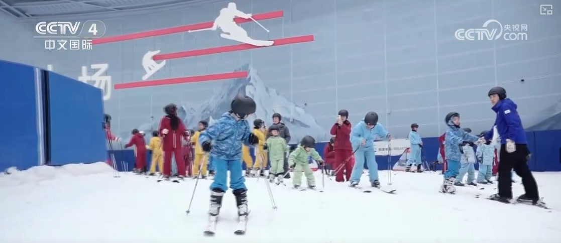 “滑雪+旅游”“滑雪+赛事”美食”……“冷冰雪”助燃“热经济”(图9)