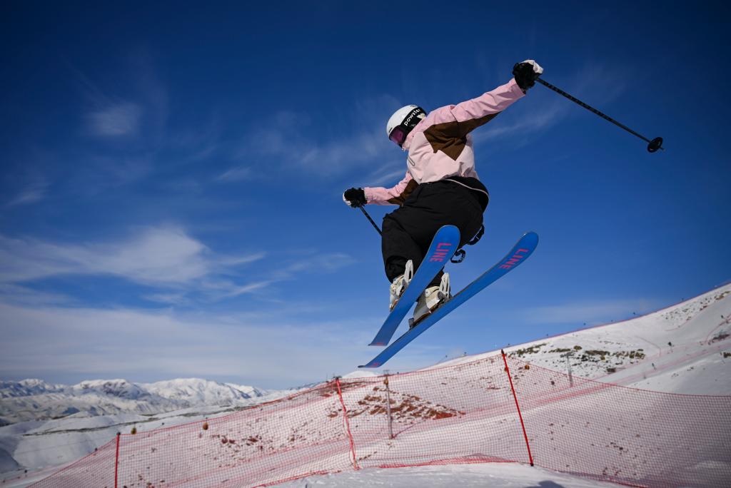 冰雪深处：昔日苦寒地化作金银山——文化润疆的体育实践之三(图4)