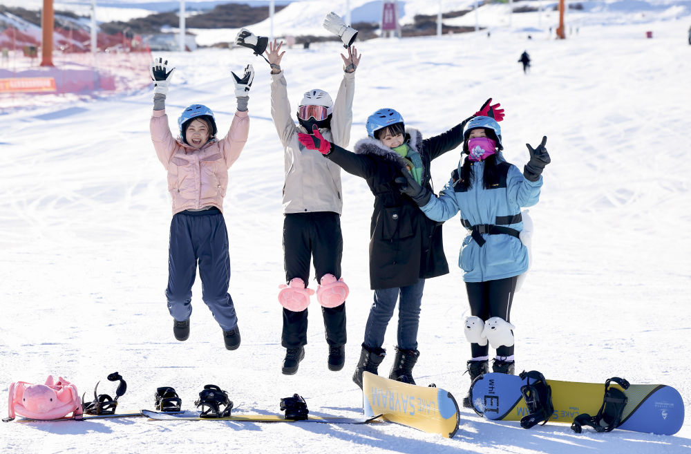 冰雪深处:昔日苦寒地化作金银山——文化润疆的体育实践调研之三(图8)