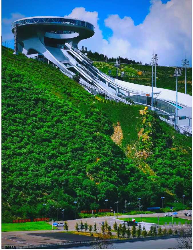 赛事+旅游+产业“三驾马车”齐发力张家口冰雪经济“加速跑”(图3)