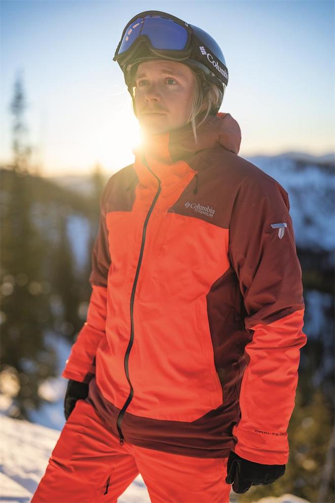 共赴雪境Columbia2024秋冬TitaniumSKI钛金滑雪系列全新上市(图2)