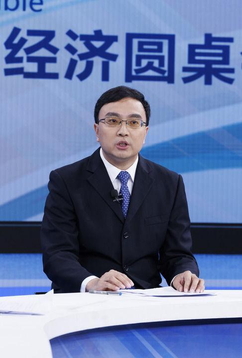 中国经济圆桌会·新华全媒头条以高质量发展的确定性应对各种不确定性——中国经济圆桌会聚焦“四稳”(图2)