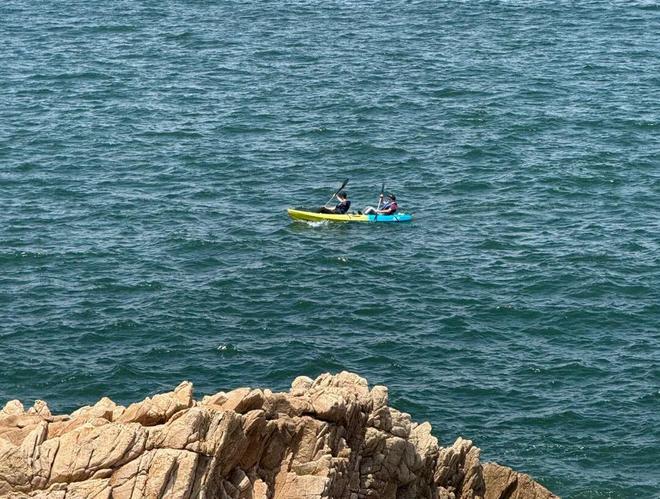 年轻人迷上桨板亮马河比北京的早高峰还“堵”(图1)