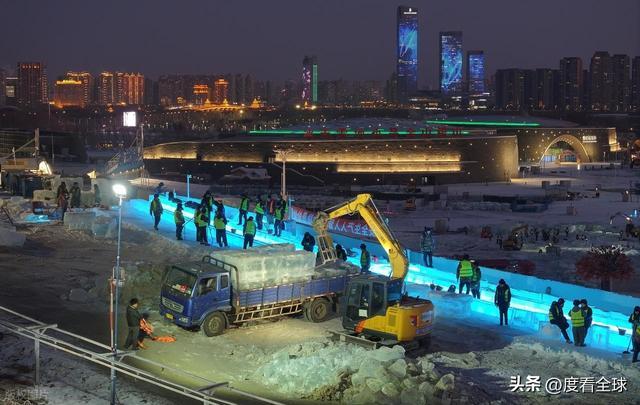 沸腾全网！哈尔滨冰雪大世界夜建名场面今年必火的冬日顶流(图16)