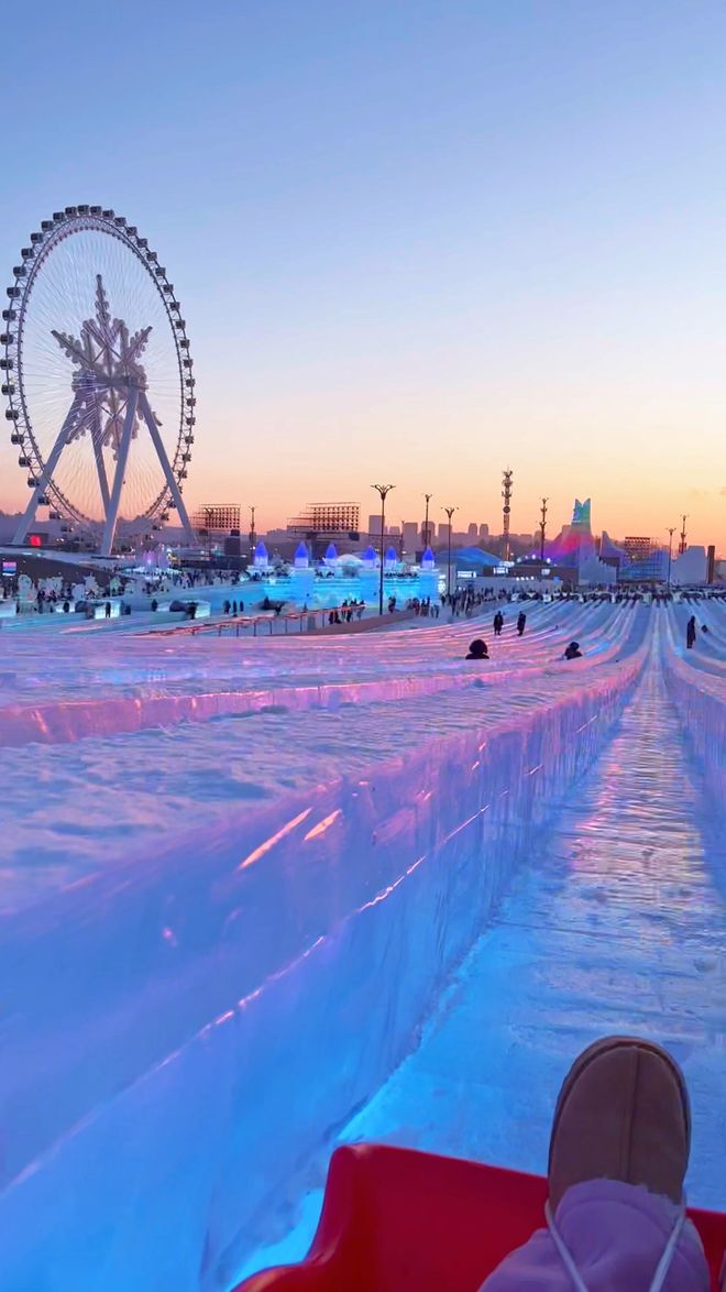 哈尔滨旅游全攻略：雪乡线路专业度与游客口碑TOP10旅行社全解析(图1)