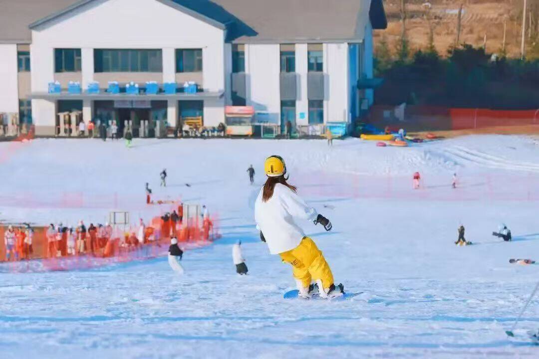 冬日的快乐哪里寻？这些山东冰雪运动目的地送给你！(图7)