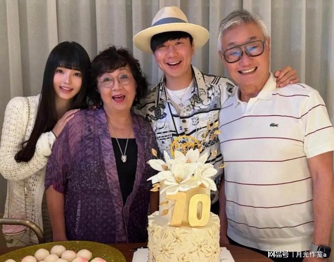 苦追田馥甄十年却被网红迷倒男明星归宿何在?(图3)