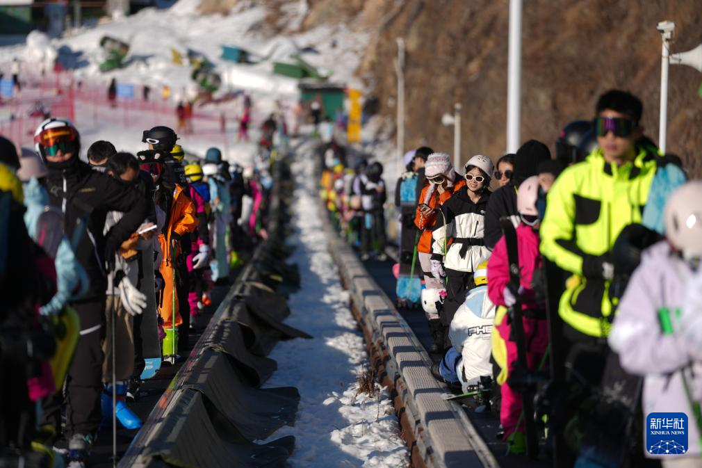 冰雪产业万亿赛道里的“浙江风景”(图6)