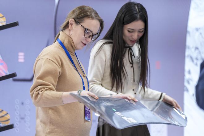 “三亿人上冰雪”催生“新蓝海”:中国为世界冰雪产业发展创造新机遇(图3)