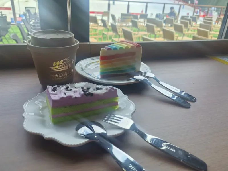 中国最南端户外滑雪场江西赣州崇义万长山滑雪场盛大开板(图6)