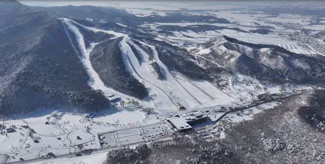 冰雪头条：点亮“冰雪地图”、推介“之星”辽宁省运动推进会在沈阳举行(图3)