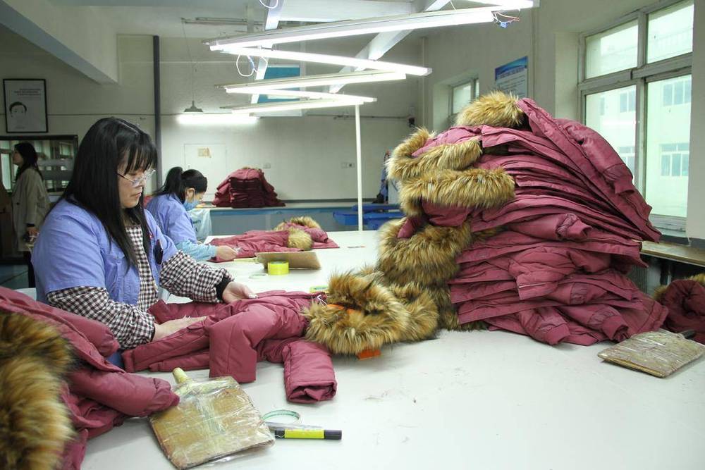 “四重锁温”滑雪服锁定三成国际市场(图4)