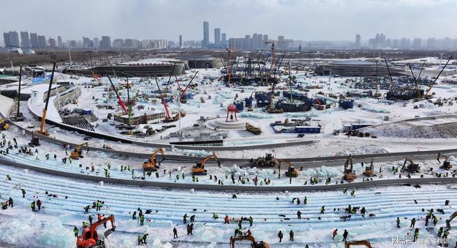 滑雪一次烧钱五六万冰雪经济火热中产家庭是在咬牙硬撑吗？(图3)