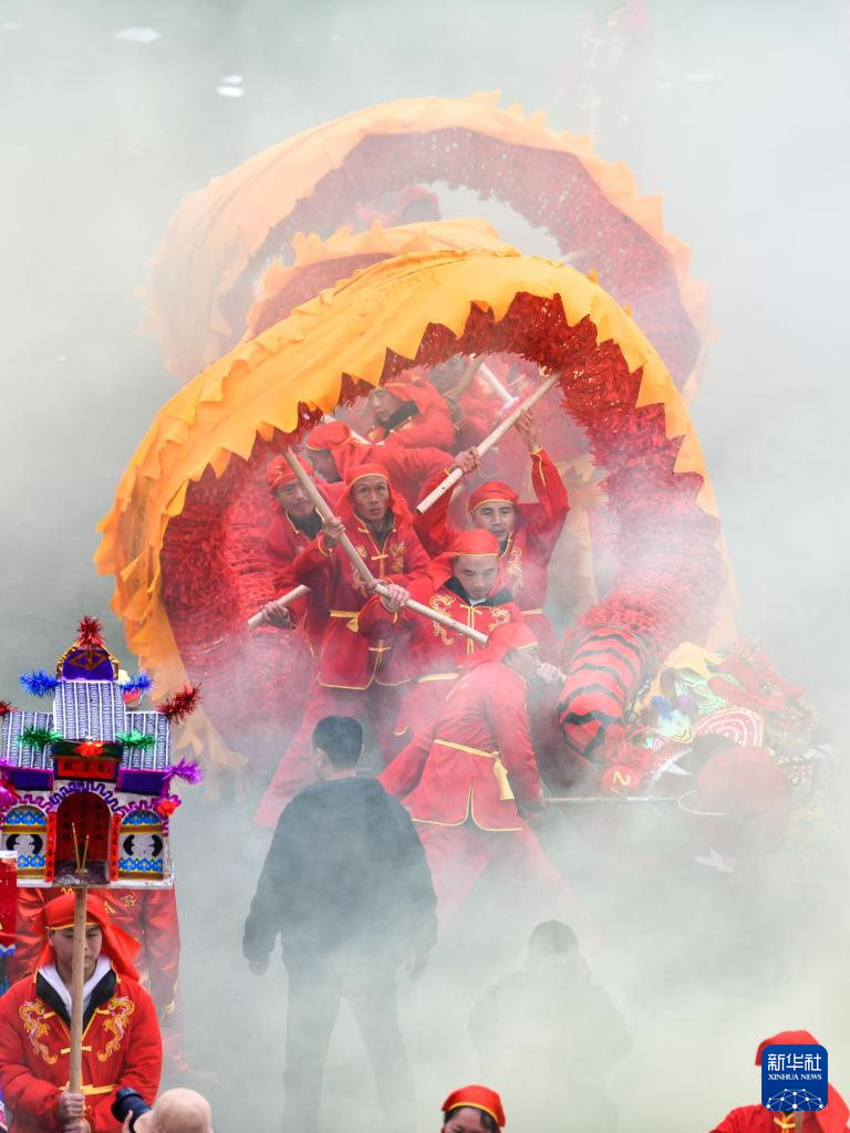 贵州石阡：仡佬毛龙节群龙贺新春(图6)